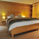 Chesa Staila 4*