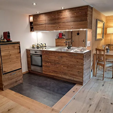 Bed & Breakfast Chesa Staila