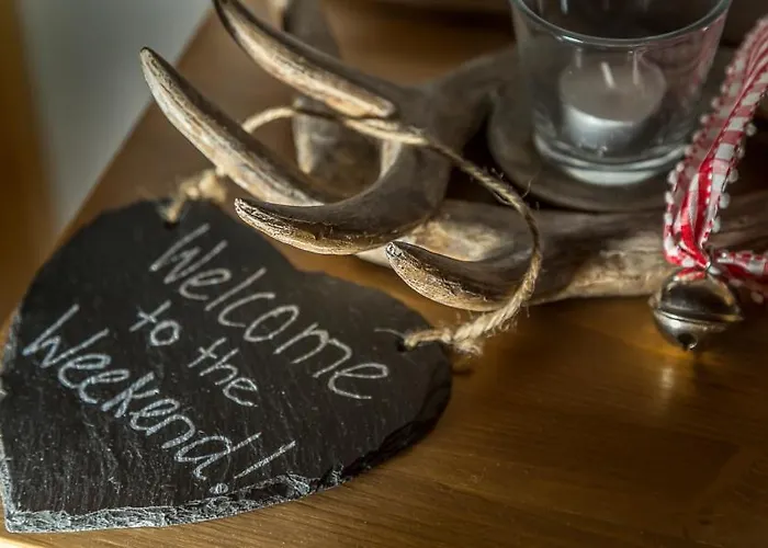 Alojamento de Acomodação e Pequeno-almoço Chesa Staila La Punt-Chamues-ch