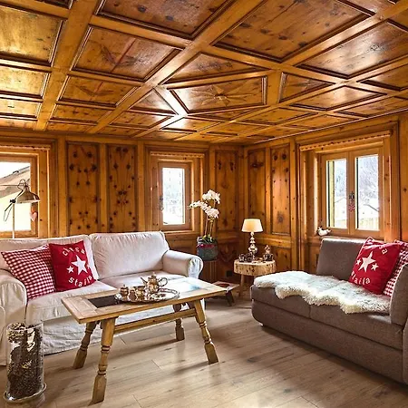 Chesa Staila לינה וארוחת בוקר לה פונט-שמוס-סאז'