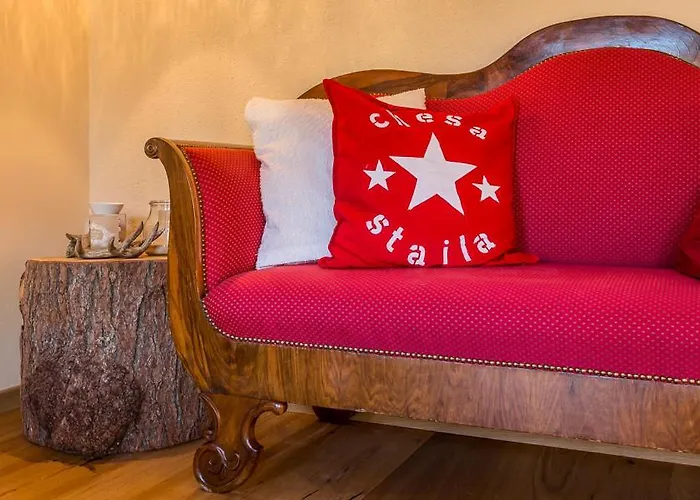 Chesa Staila Bed & Breakfast La Punt-Chamues-ch